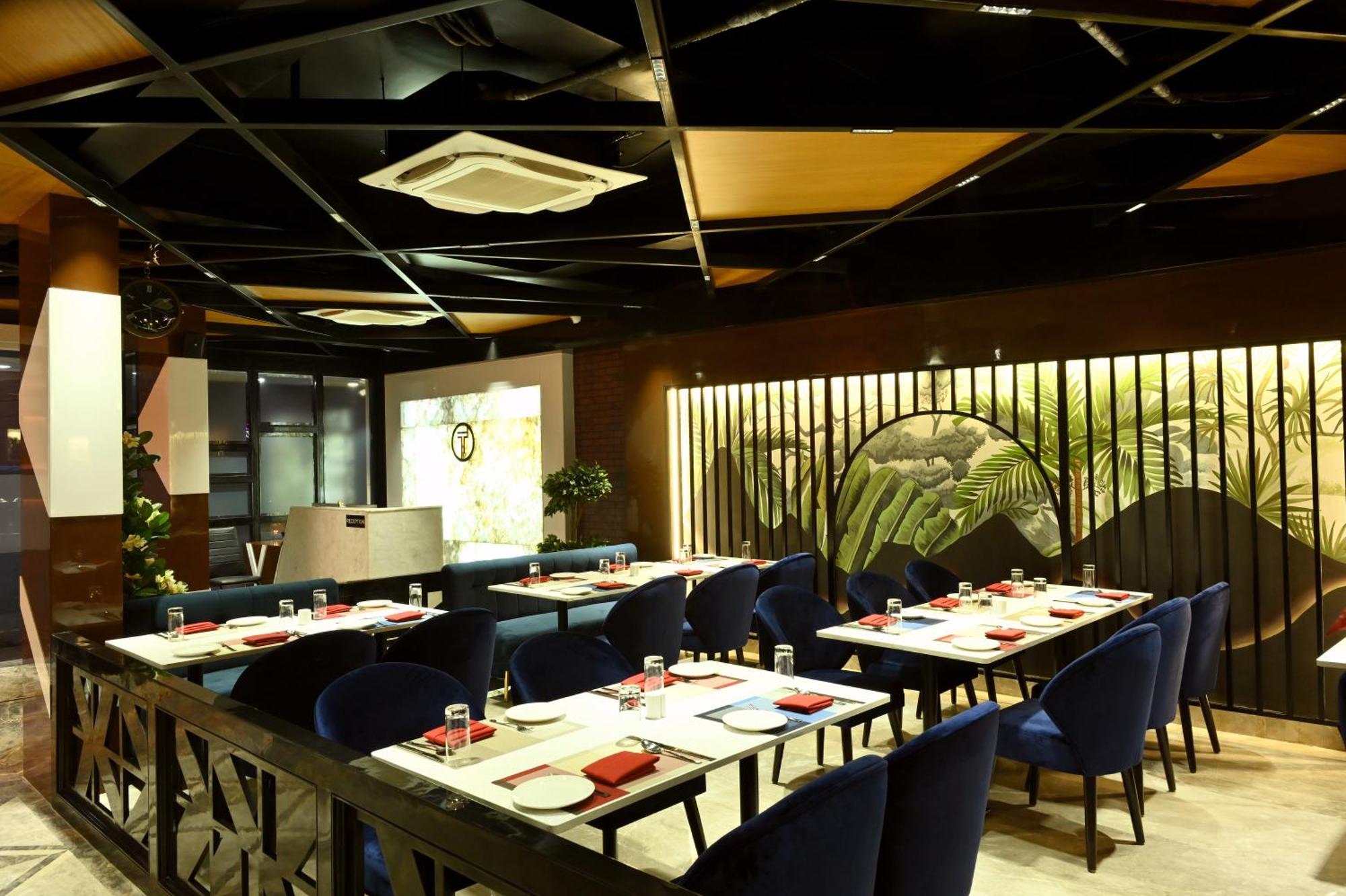 Hotel Trax International Jamshedpur Dış mekan fotoğraf