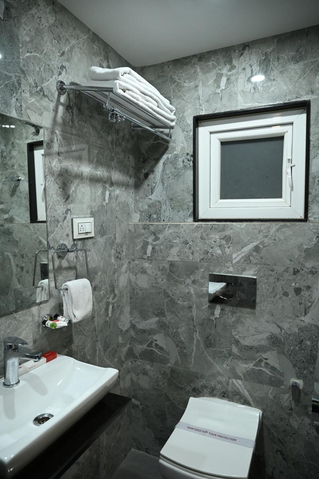 Hotel Trax International Jamshedpur Dış mekan fotoğraf