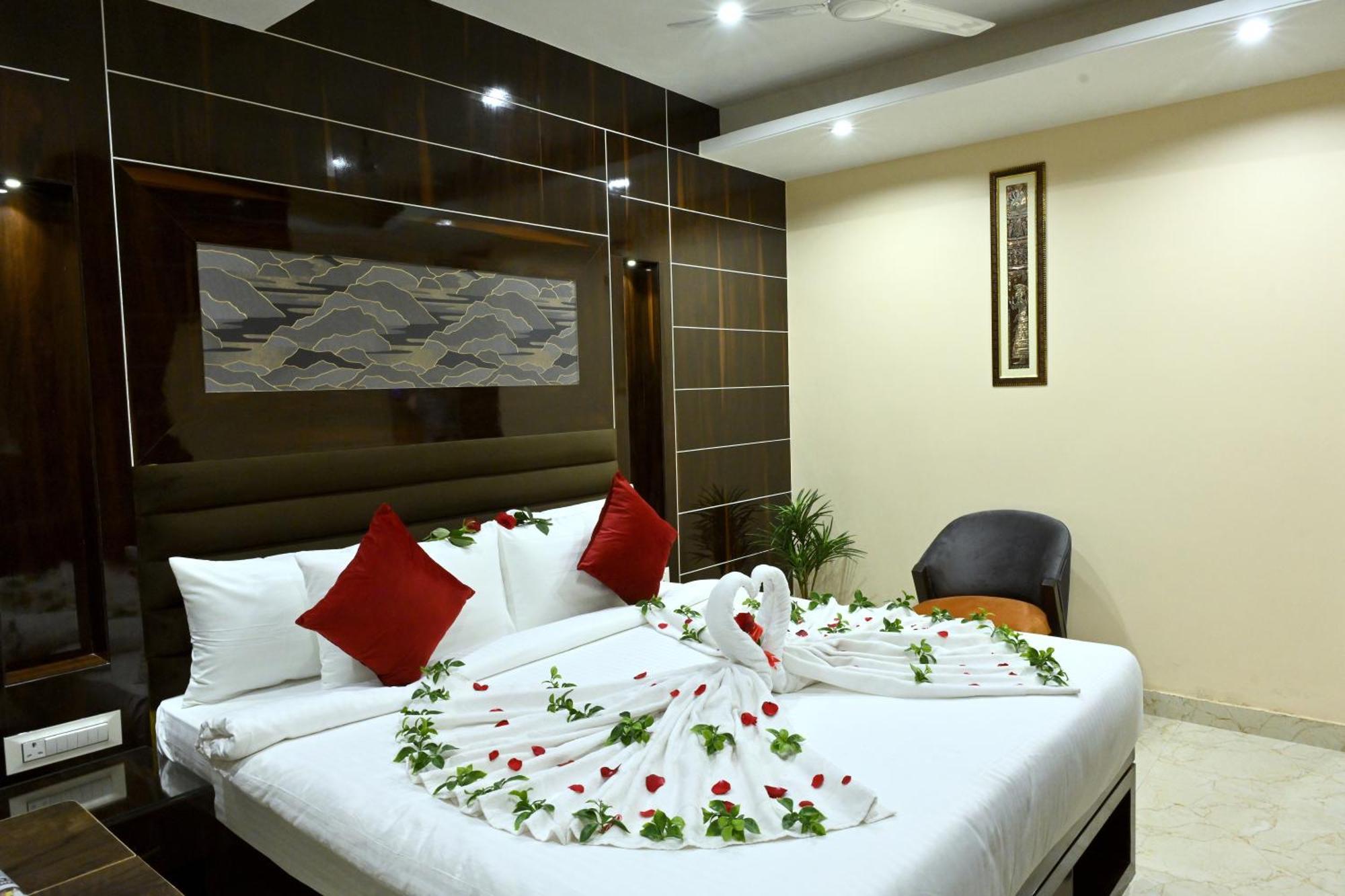 Hotel Trax International Jamshedpur Dış mekan fotoğraf