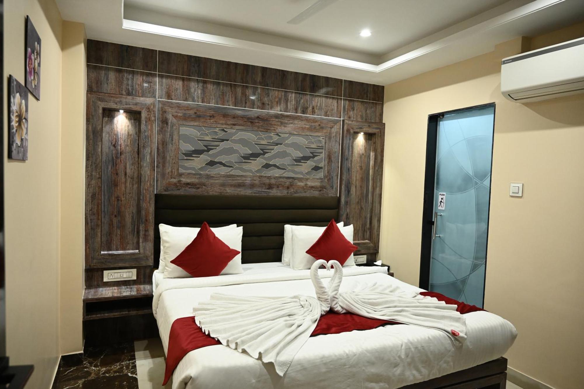 Hotel Trax International Jamshedpur Dış mekan fotoğraf